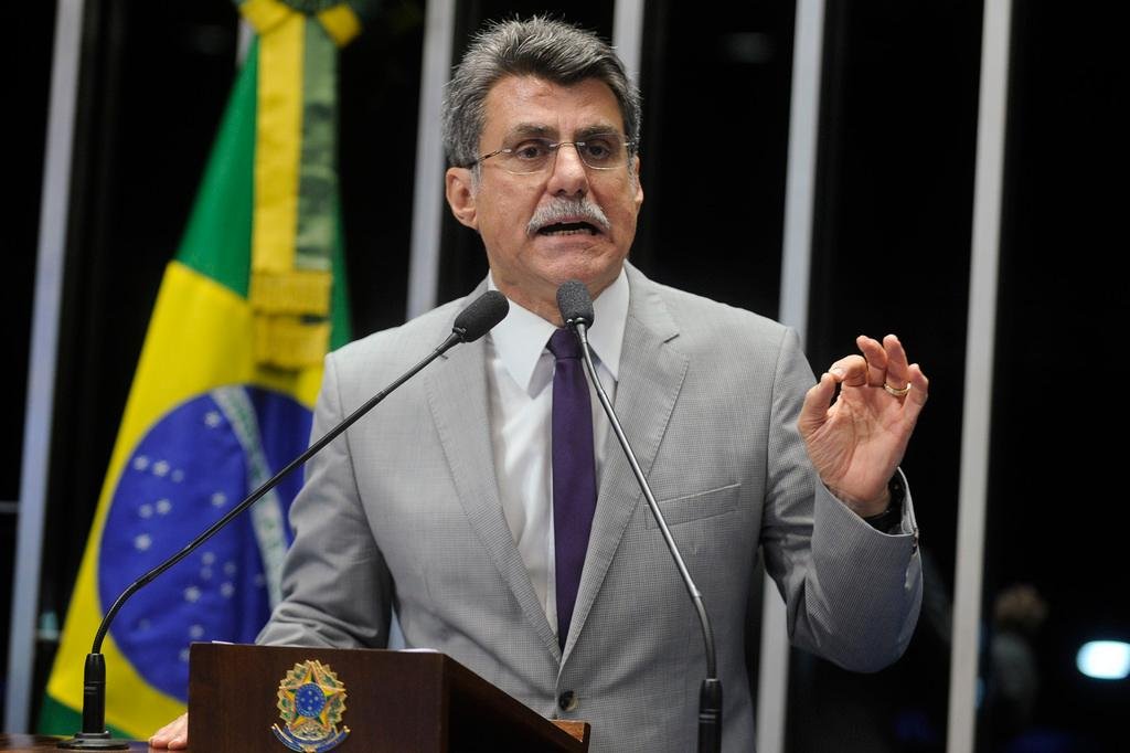 Juc&aacute; cr&ecirc; que PMDB feche quest&atilde;o para vota&ccedil;&atilde;o das reformas