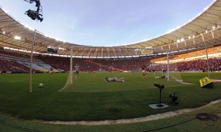 Flamengo e Atl&eacute;tico-MG fazem grande jogo e empatam na abertura do Brasileir&atilde;o