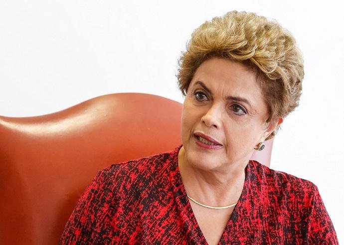 Dilma pediu "paci&ecirc;ncia" sobre pagamento, diz M&ocirc;nica Moura