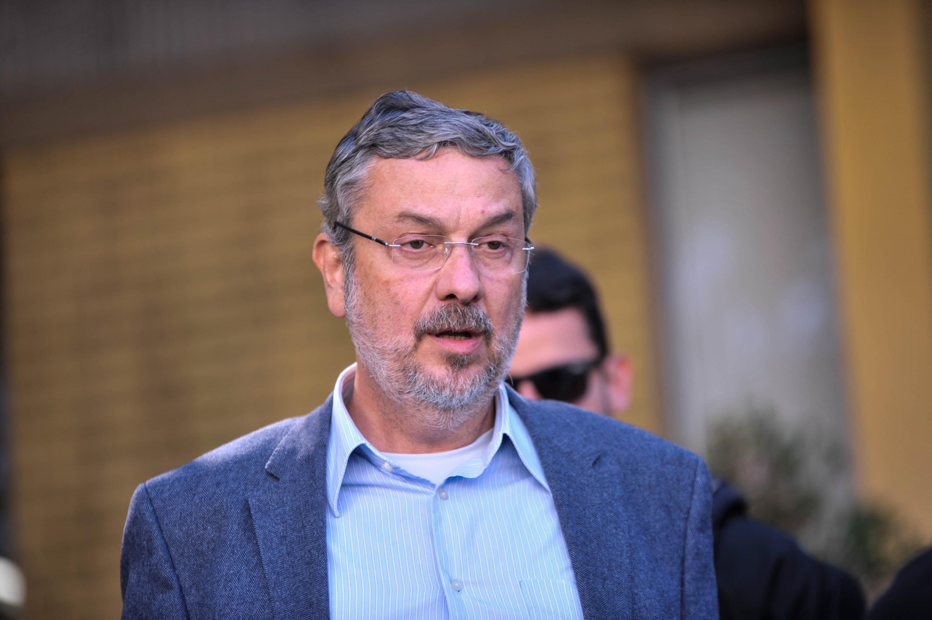 Ex-ministro trocou seu quadro de defensores na &uacute;ltima sexta-feira