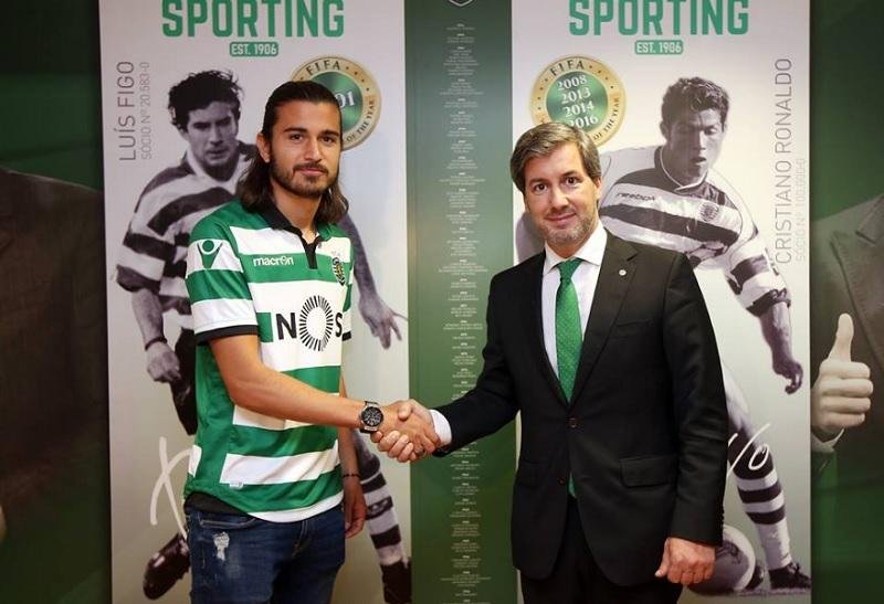 Filho de Bebeto assina contrato com o Sporting Lisboa at&eacute; 2022