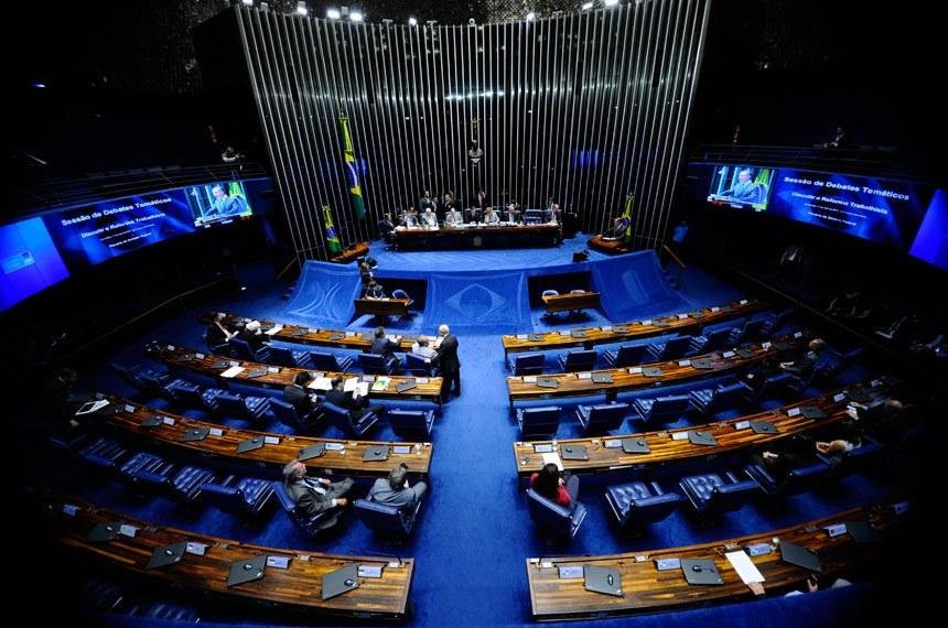 Senado debate hoje sess&atilde;o tem&aacute;tica sobre reforma trabalhista