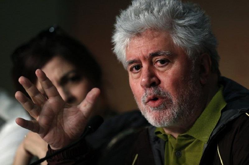 Almod&oacute;var diz que seria um paradoxo filme vencedor de Cannes n&atilde;o passar nos cinemas