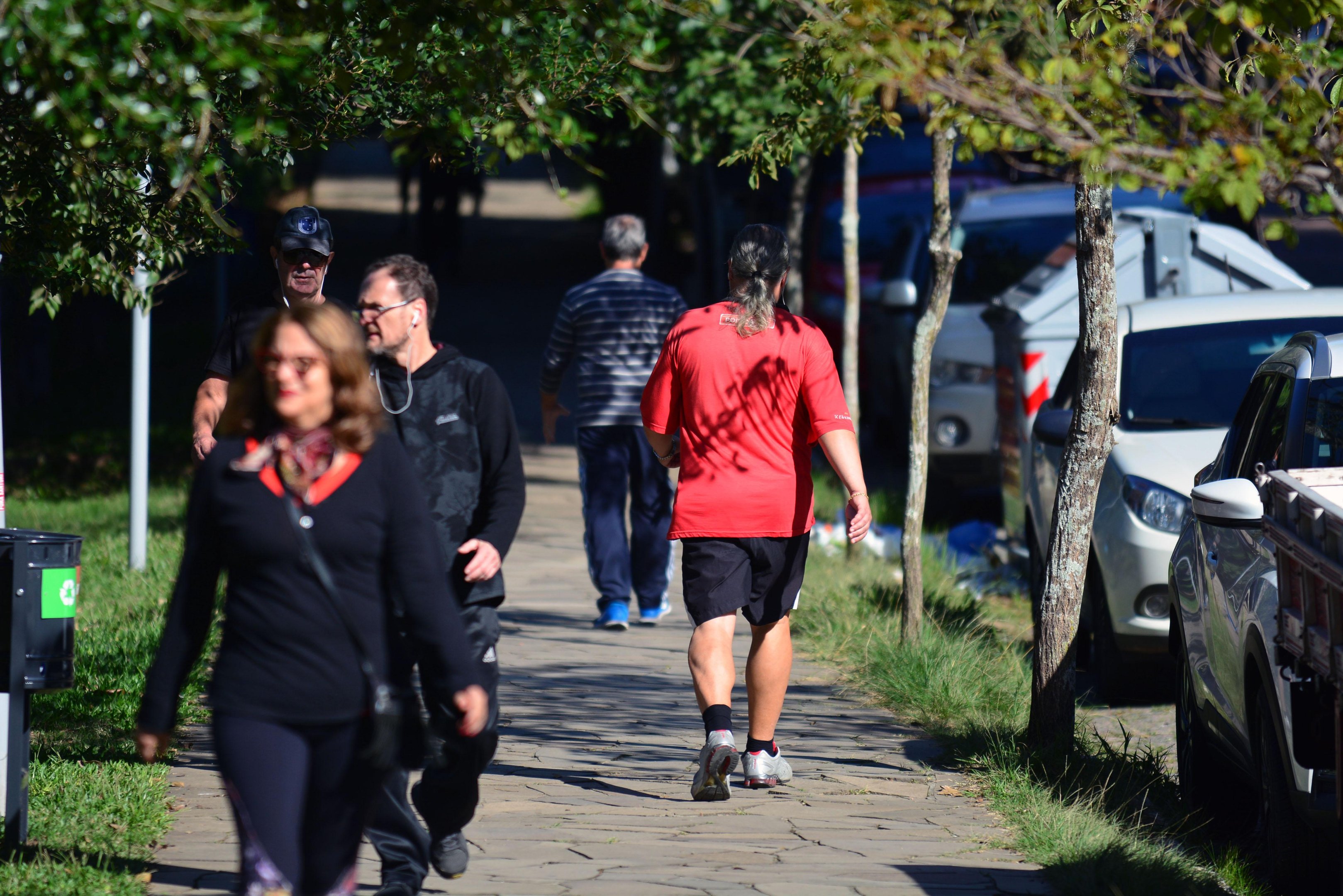 Caminhada &eacute; o segundo esporte mais praticado no Brasil  