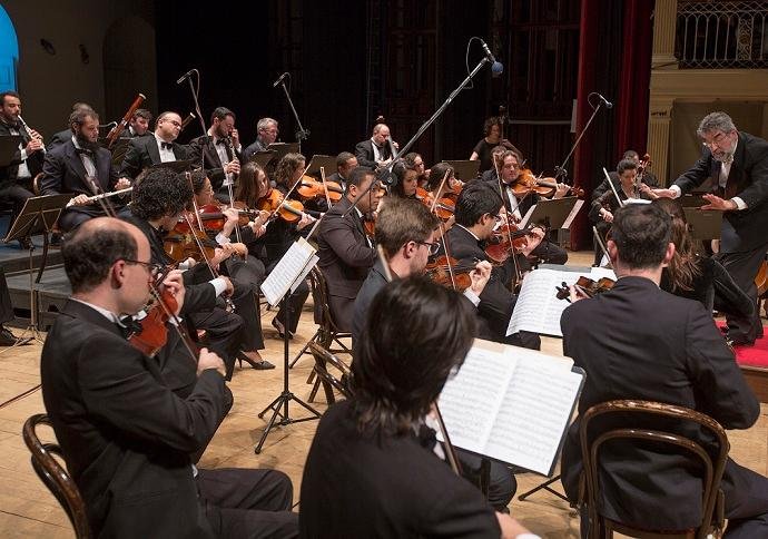 Apresenta&ccedil;&atilde;o abre temporada de concertos oficiais da orquestra