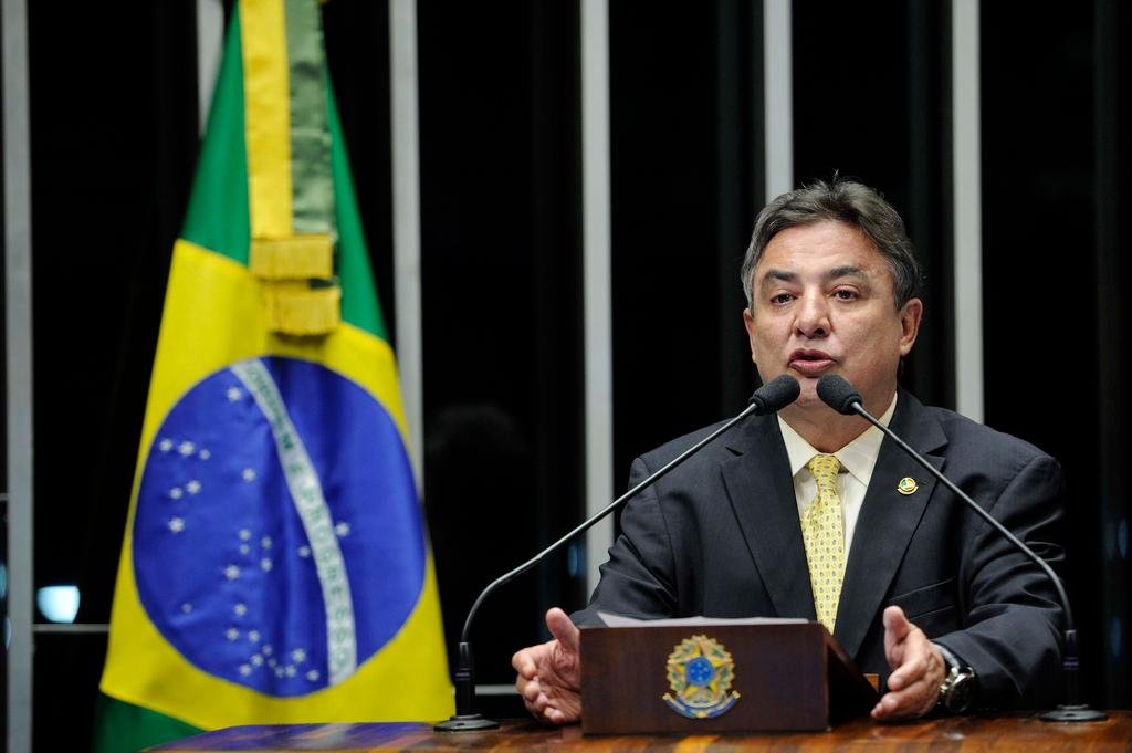 Senador disse que nunca falou com Joesley Batista, e tampouco conhece algu&eacute;m do grupo