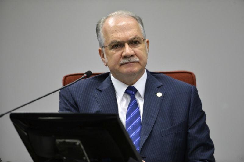 Fachin nega pedido da PGR para prender senador A&eacute;cio Neves	