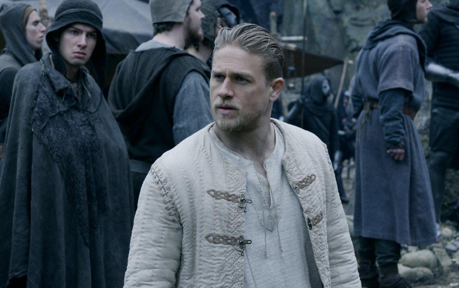 Charlie Hunnam protagoniza o longa