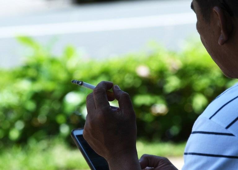 Dentro de 60 dias, fumar e vender cigarros ser&aacute; proibido em todos os locais p&uacute;blicos fechados