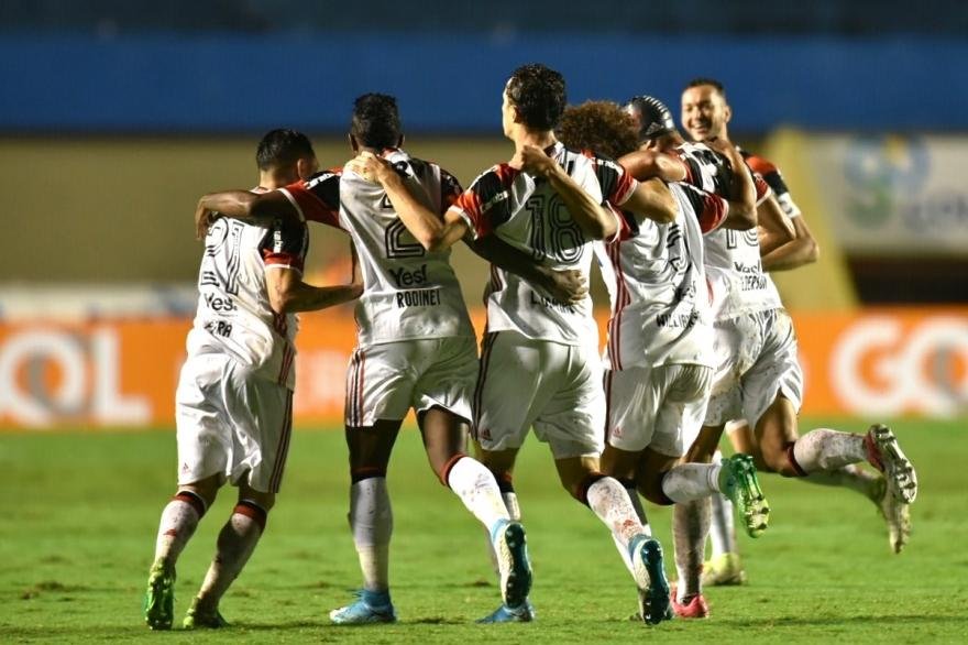 Dami&atilde;o marcando um belo gol no 3 a 0