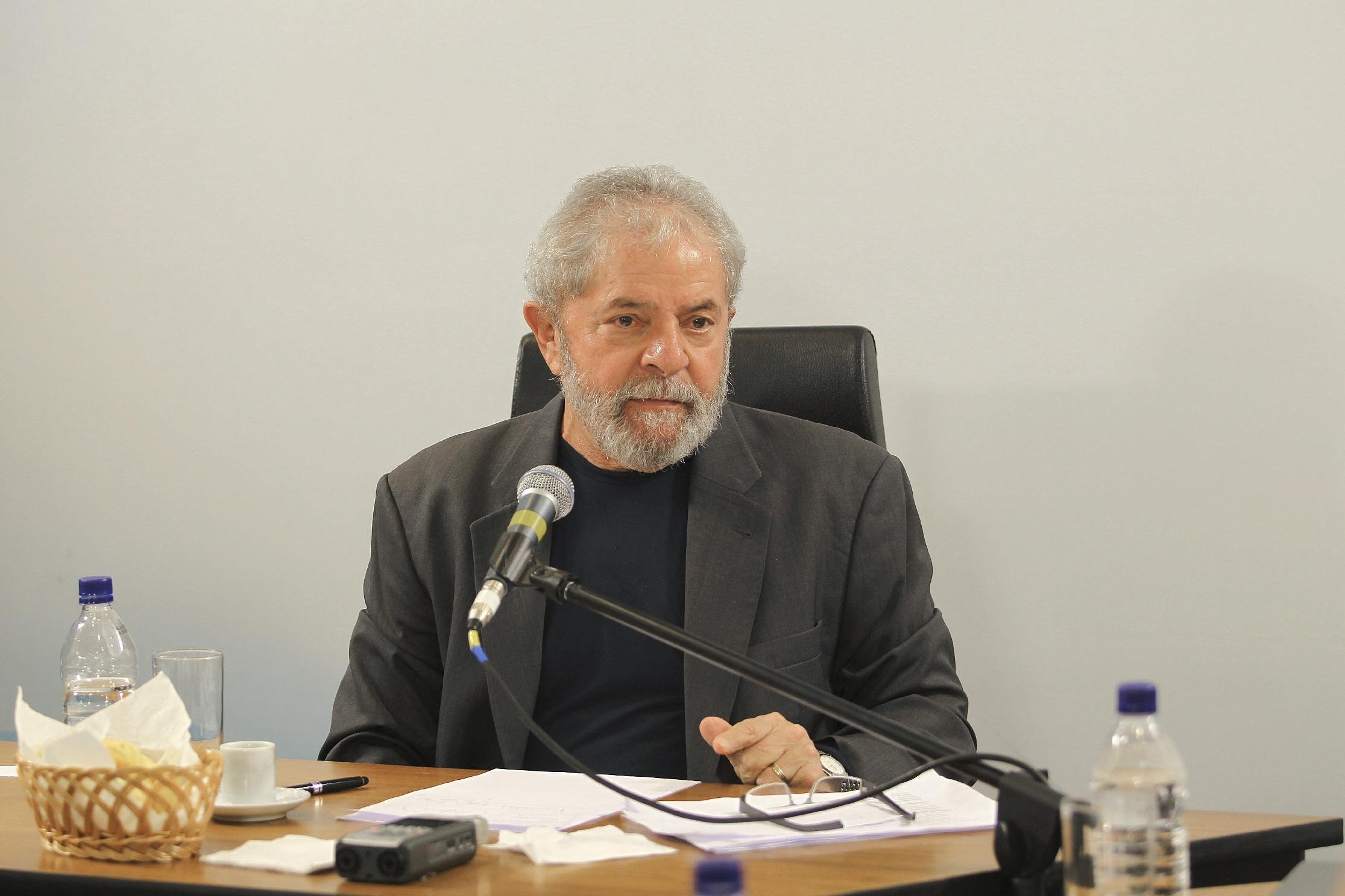 Procuradoria denuncia Lula por corrup&ccedil;&atilde;o e lavagem no s&iacute;tio de Atibaia