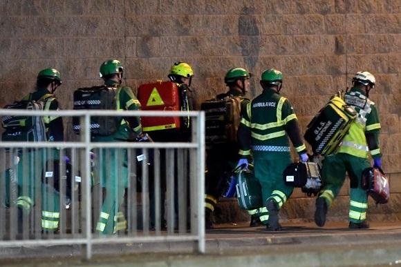 Pol&iacute;cia confirmou que h&aacute; v&iacute;timas fatais e feridos
