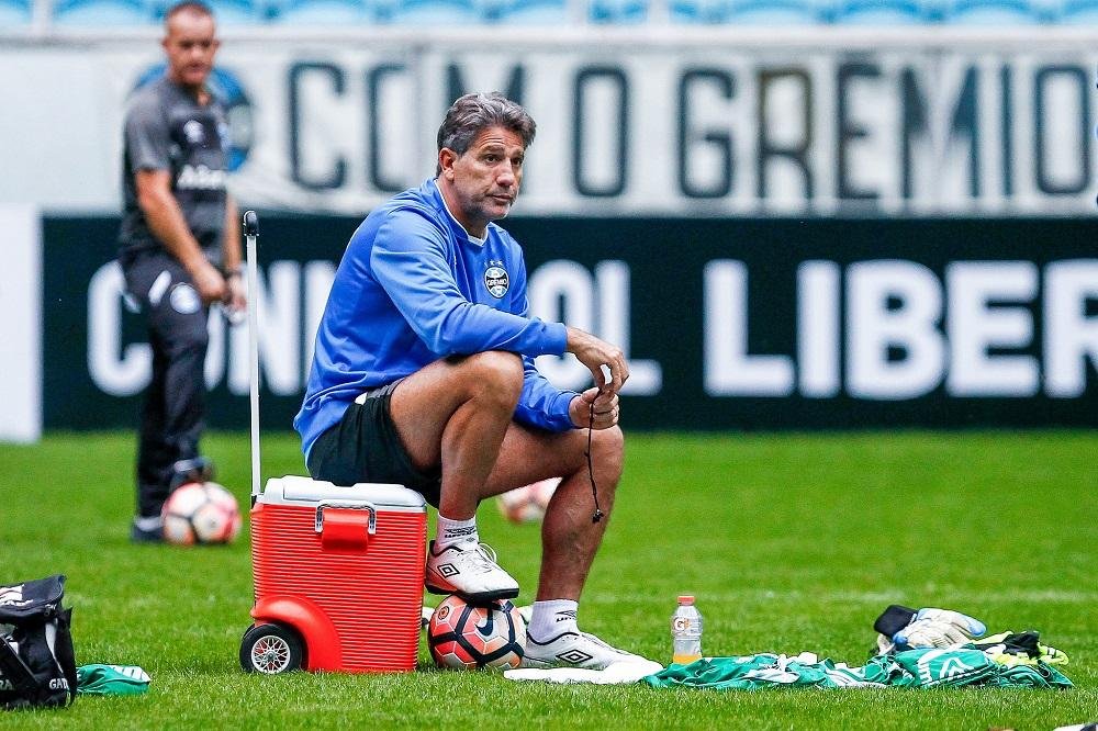 Renato Portaluppi deve escalar for&ccedil;a m&aacute;xima para partida desta quinta