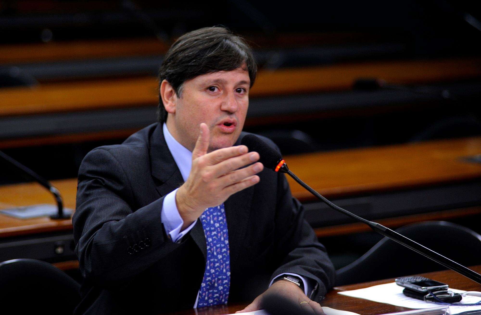 Deputado buscava saber sobre a assinatura do Decreto dos Portos 