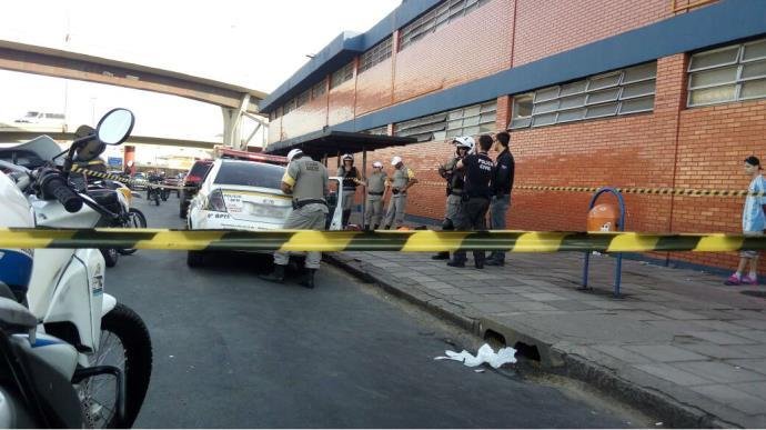 Opera&ccedil;&atilde;o busca suspeito de assassinato na rodovi&aacute;ria de Porto Alegre
