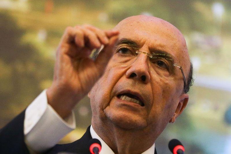 Meirelles diz que h&aacute; aumento do poder de compra da popula&ccedil;&atilde;o de 3% no 1&ordm; tri