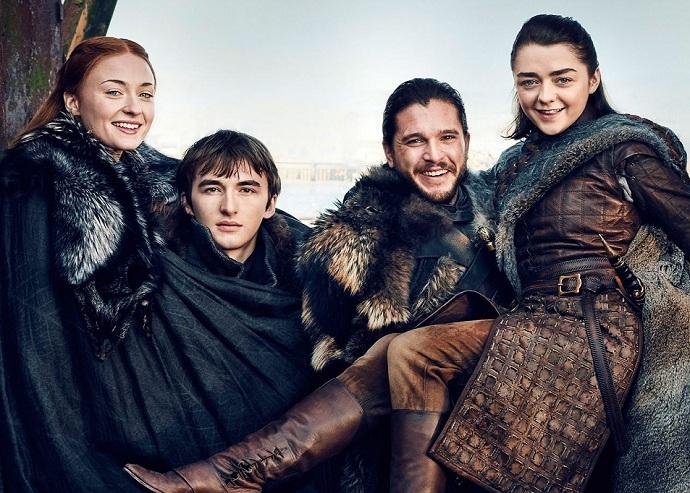 Revista promoveu encontro da fam&iacute;lia Stark em uma de suas capas recentes