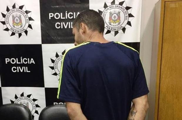 Suspeito de assaltar 30 &ocirc;nibus em Porto Alegre &eacute; preso 