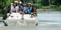 Inundações e deslizamentos deixam mais de 100 mortos no Sri Lanka
