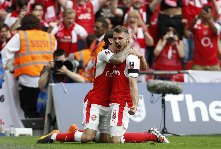Arsenal supera Chelsea e &eacute; campe&atilde;o da Copa da Inglaterra