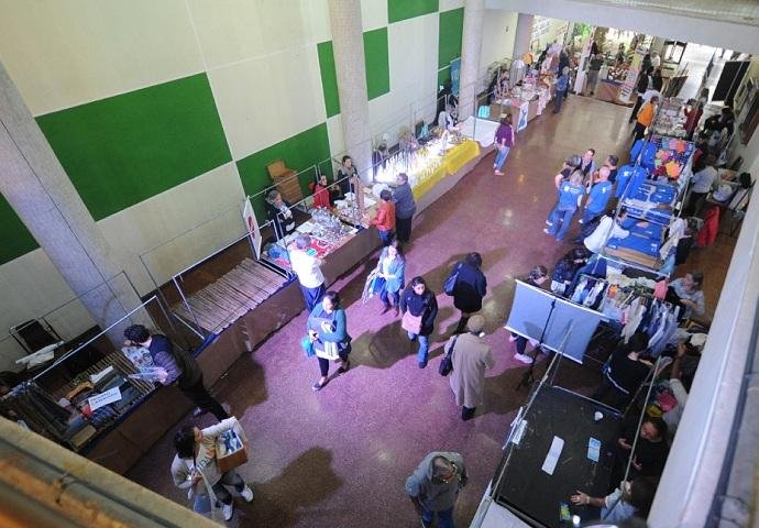 Com atra&ccedil;&otilde;es culturais e de gastronomia, Festa na Rua ocorreu na sede da Associa&ccedil;&atilde;o Israelita Hebraica