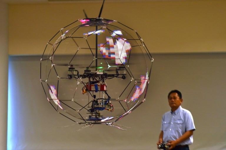 Drone esf&eacute;rico ter&aacute; usos publicit&aacute;rios e em outras &aacute;reas