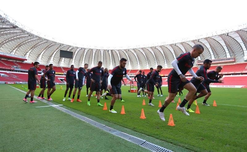 Inter treinou pela primeira vez ap&oacute;s a queda de Zago