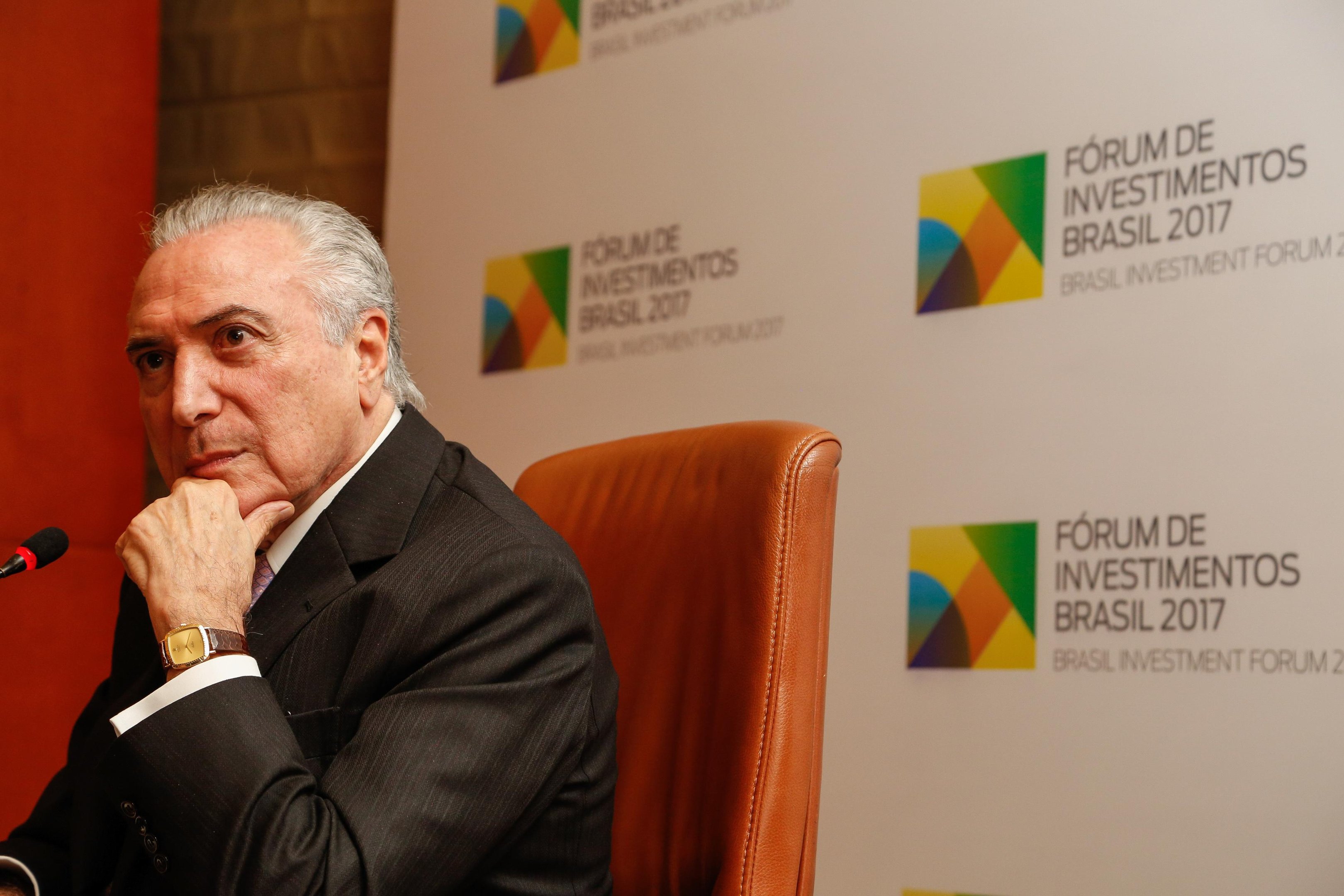 PSDB de S&atilde;o Paulo pressiona c&uacute;pula por desembarque do governo Temer