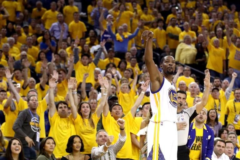 Warriors atropelam Cavaliers no primeiro jogo das finais da NBA	