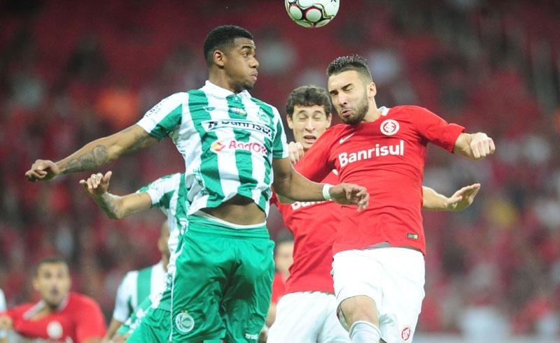 Leo Ortiz coloca a cara a tapa no Inter