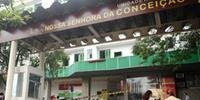 Emergência do Hospital Conceição fecha devido à superlotação nesta segunda