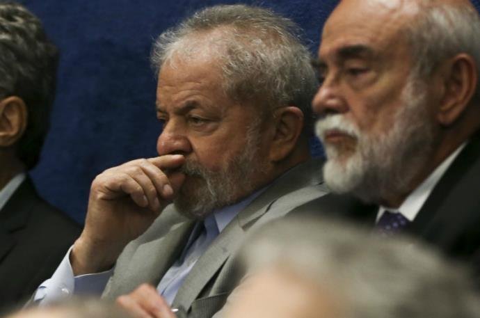 Defesa de Lula pede ao TRF4 cancelamento de depoimento de Em&iacute;lio Odebrecht