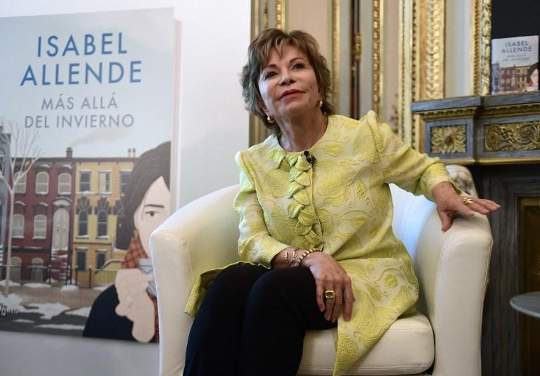 Escritora lan&ccedil;ou nova obra nesta segunda-feira, durante evento em Madrid