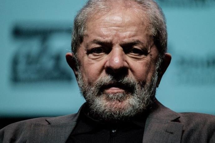 Moro e defesa de Lula discutem em oitiva sobre compra de im&oacute;vel para instituto