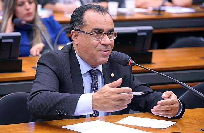 Deputado Celso Jacob, do PMDB, foi preso na frente de dois companheiros de C&acirc;mara