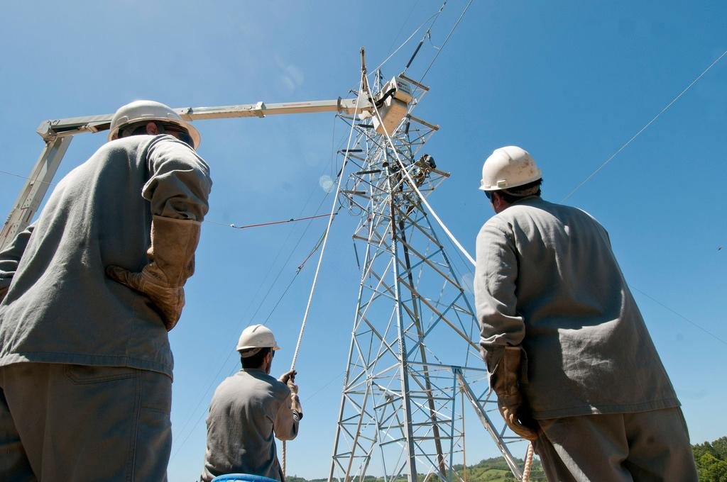 Investimento prev&ecirc; a constru&ccedil;&atilde;o de 1,9 mil quil&ocirc;metros de linhas de transmiss&atilde;o