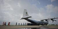 Encontrados destroços de avião militar birmanês que despareceu com mais de 100 pessoas