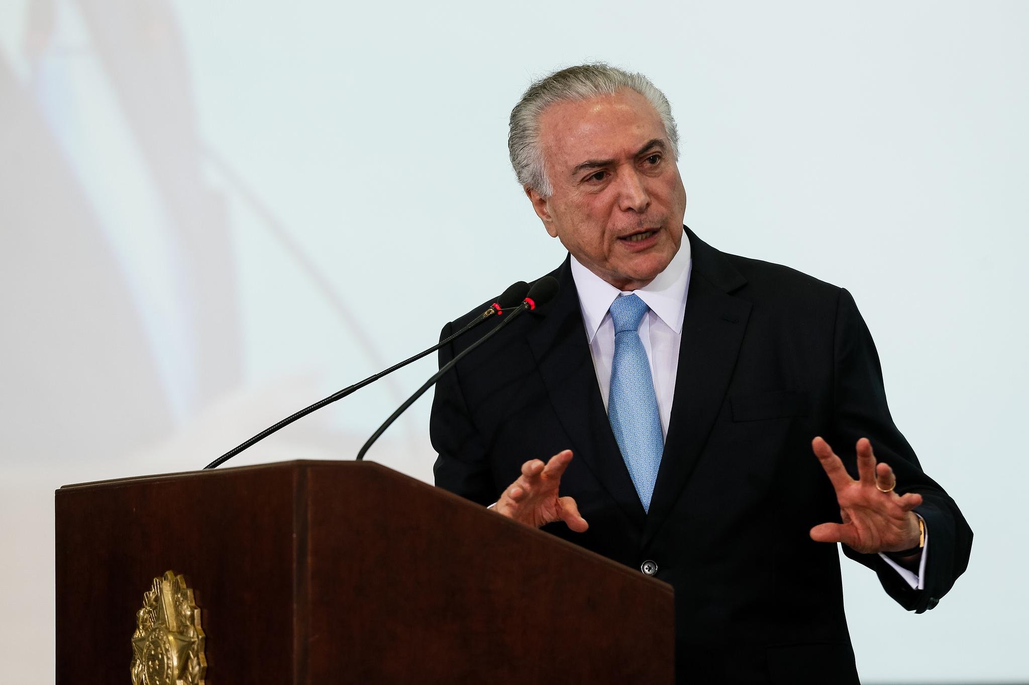 "Vamos conduzir o governo at&eacute; 31 de dezembro de 2018", diz Temer
