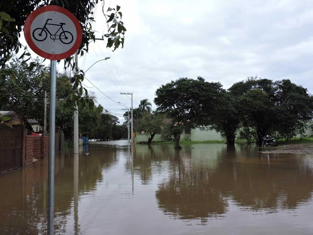S&atilde;o Leopoldo sofre com a cheia do Rio dos Sinos