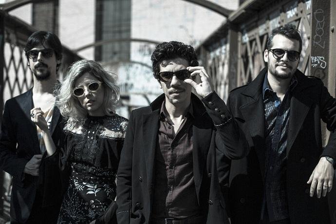 Grupo maranhense apresenta &aacute;lbum "Beijo Estranho" na Capital