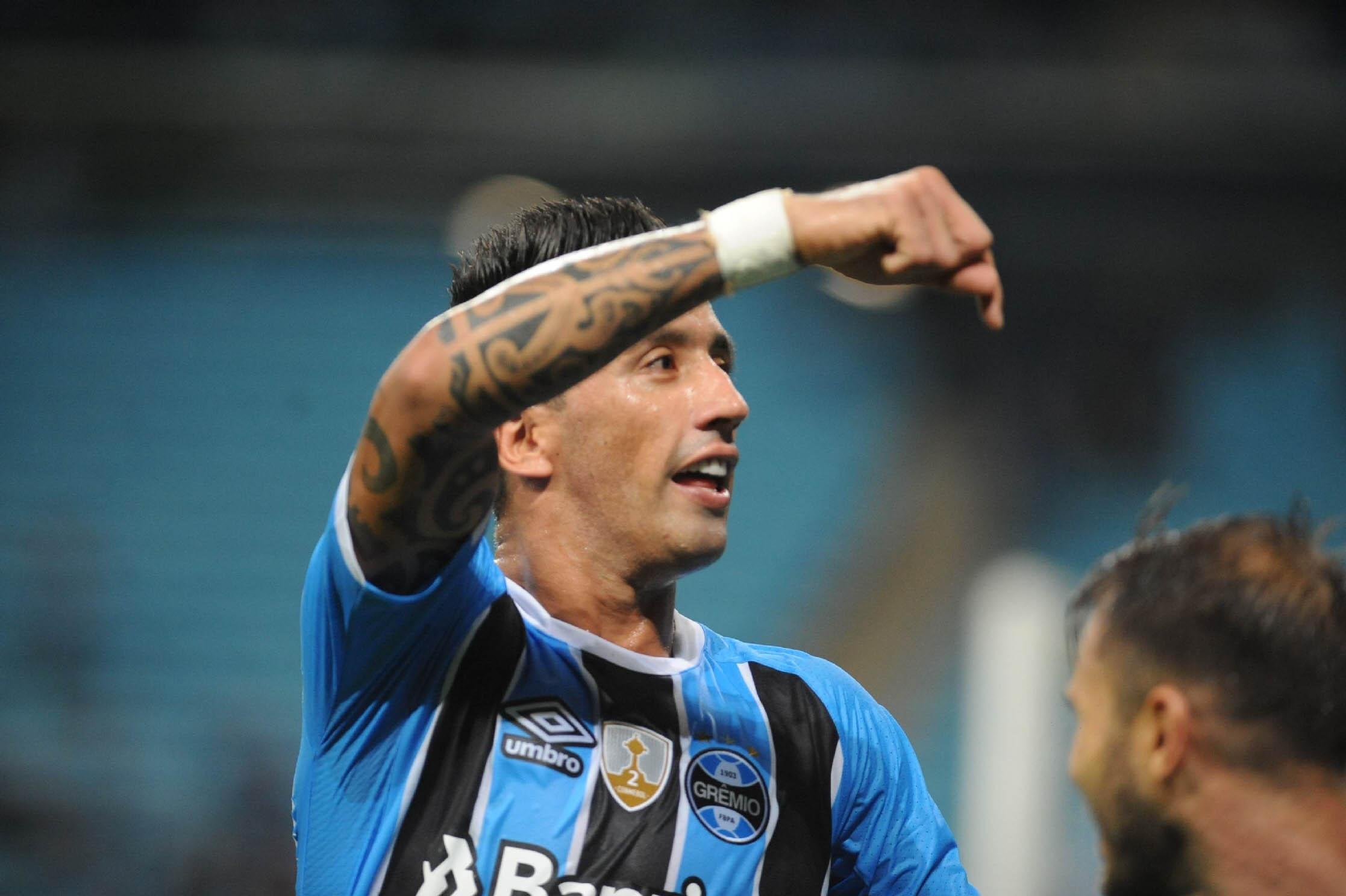 Lucas Barrios &eacute; um dos artilheiros do Gr&ecirc;mio na Libertadores