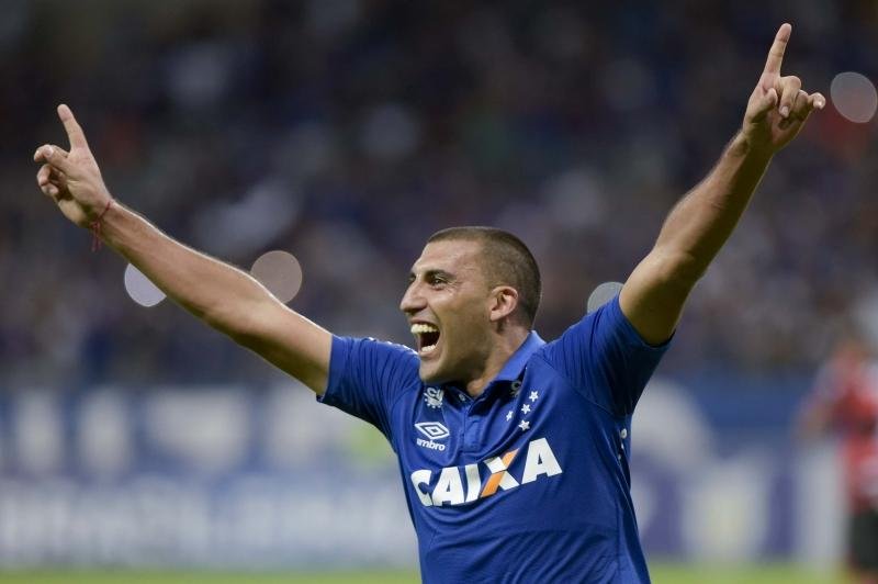 Com resultado, time mineiro chegou aos dez pontos e assumiu a sexta posi&ccedil;&atilde;o no Brasileir&atilde;o
