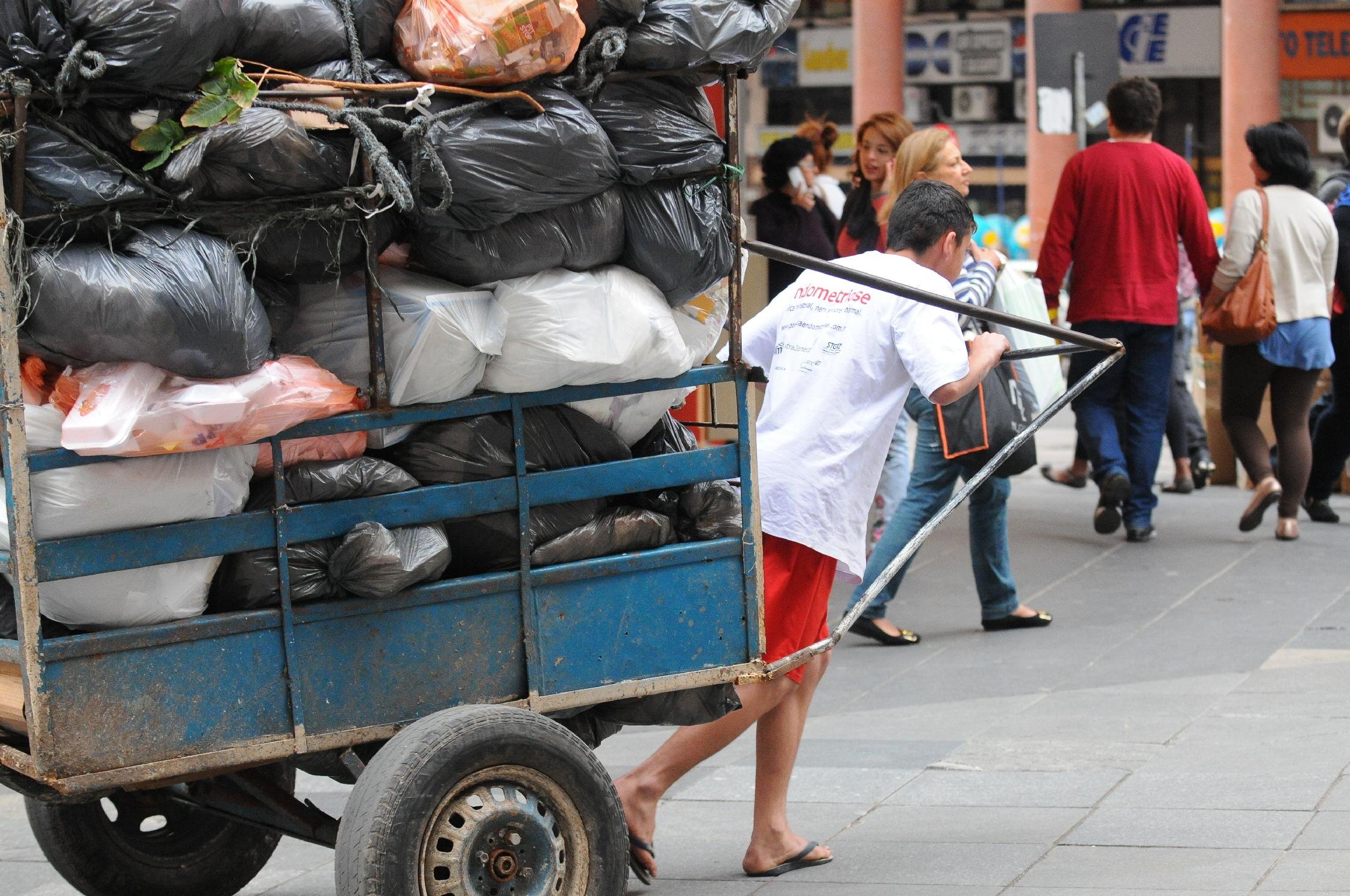 Brasil registra aumento de trabalho infantil entre crian&ccedil;as de 5 a 9 anos