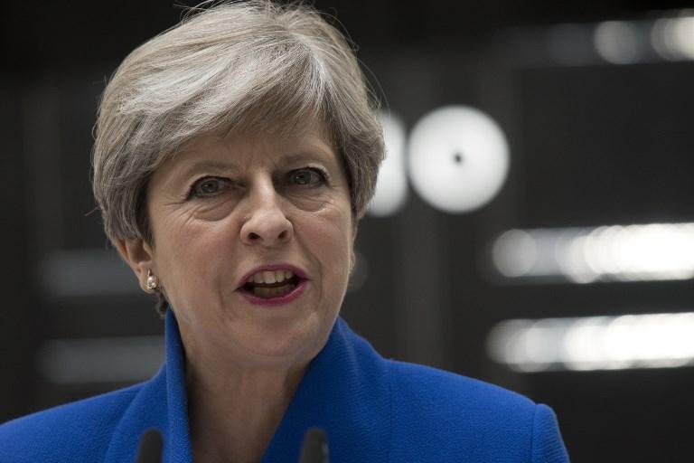 Primeira-ministra brit&acirc;nica afirmou pretender iniciar negocia&ccedil;&otilde;es do Brexit nas pr&oacute;ximas semanas