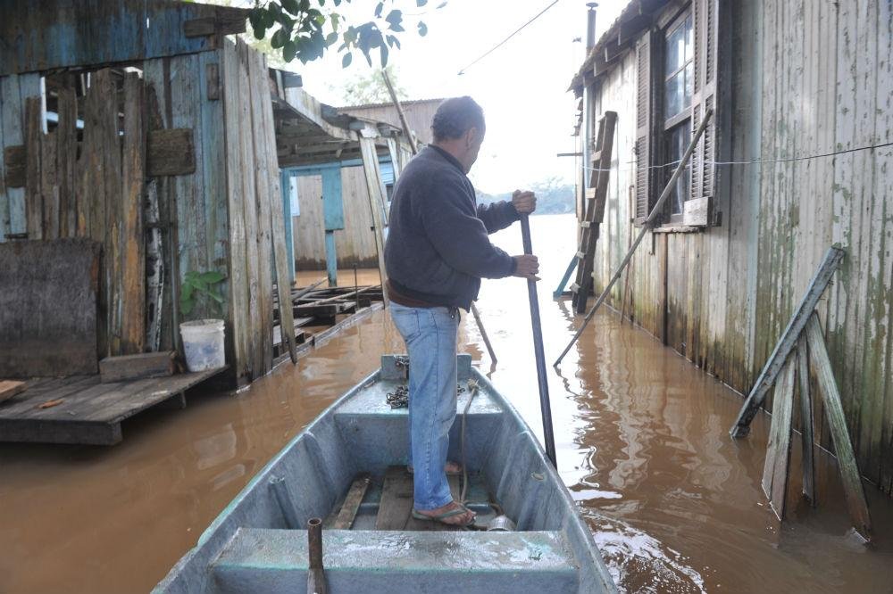Moradores das Ilhas devem retornar as resid&ecirc;ncias na sexta-feira