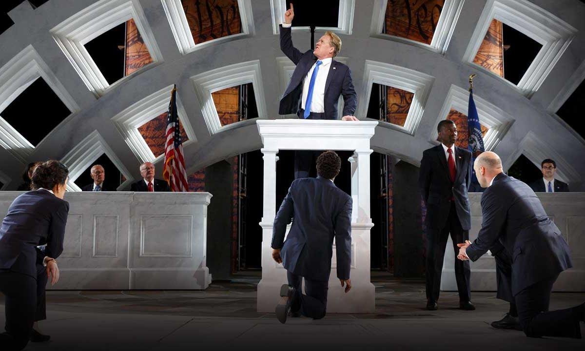 Releitura de "J&uacute;lio C&eacute;sar" com personagem parecido com Trump causa pol&ecirc;mica nos EUA