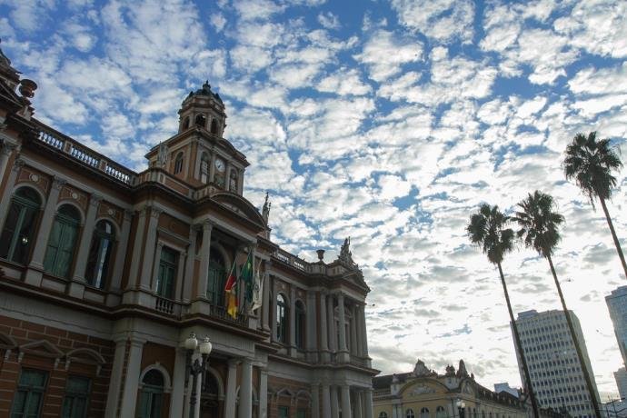 Porto Alegre ter&aacute; dia ensolarado com m&aacute;xima de 22&ordm;C