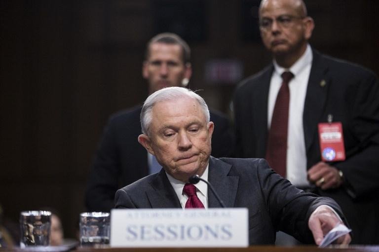 Jeff Sessions reiterou que se afastou da investiga&ccedil;&atilde;o no dia 2 de mar&ccedil;o porque participava da campanha de Trump