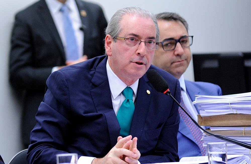 "Meu sil&ecirc;ncio n&atilde;o est&aacute; &agrave; venda", diz Cunha em depoimento &agrave; PF