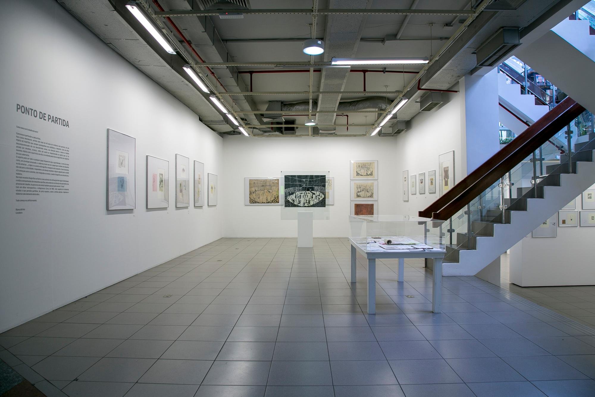 Entre as atividades, uma visita guiada &agrave; exposi&ccedil;&atilde;o